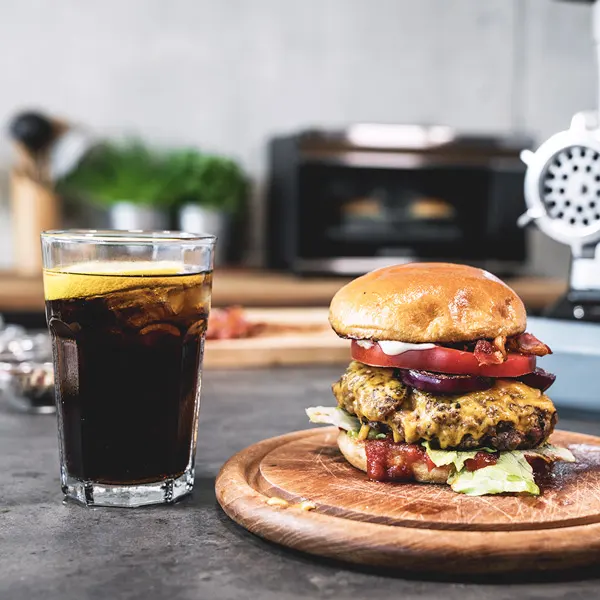 Design Mincer Pro M 6 Burger with selfmade Patty